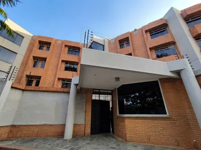 Apartamento en Mañongo Naguanagua — USD 800
