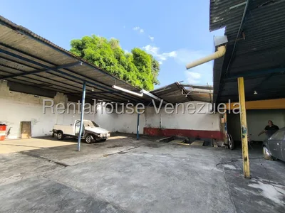 Galpón en San Blas — USD 100.000