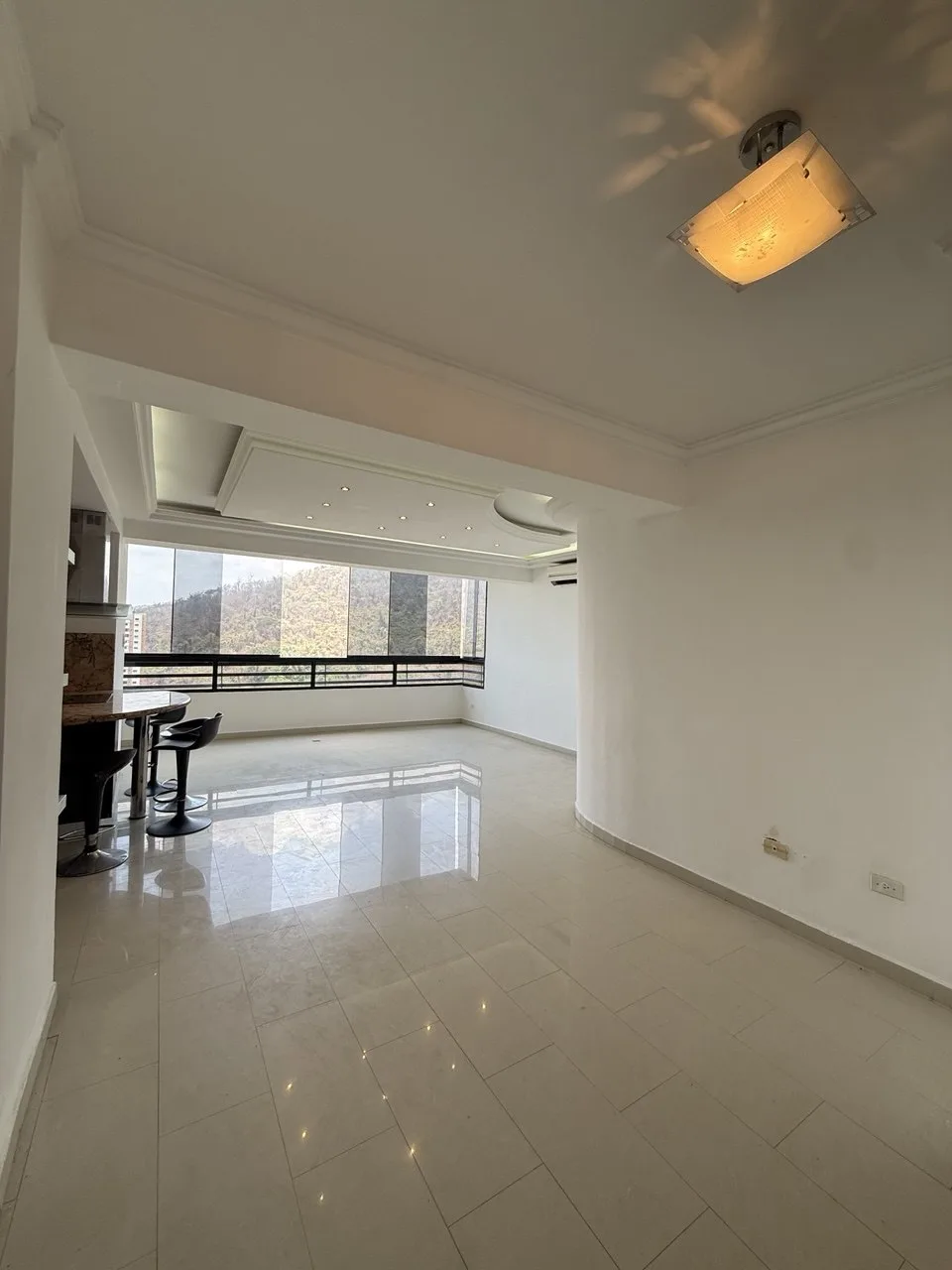 Apartamento en Venta en EL PARRAL — 3 hab 110m² — USD 105.000